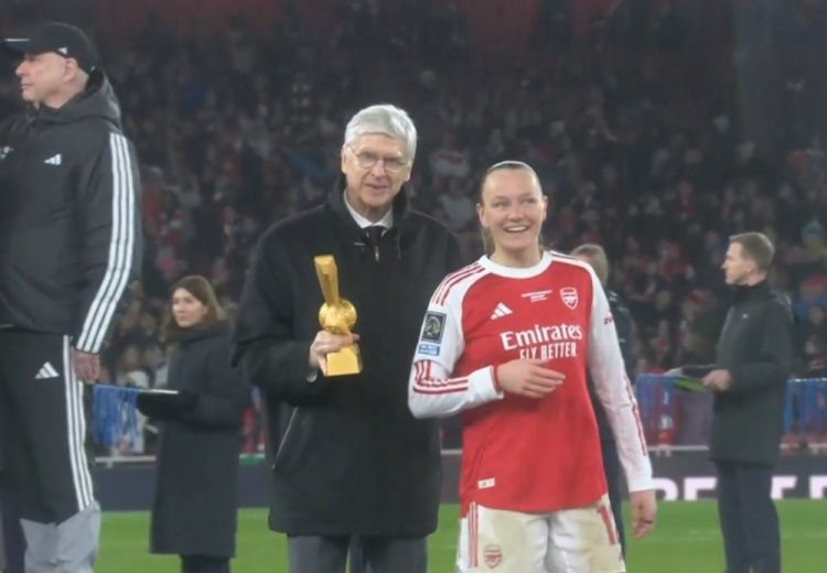 火箭也帮忙！芬奇：加时落后13分有些沮丧 但3分半钟在NBA足够长